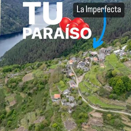 Villa Ribeira Sacra La Imperfecta Santa María Esterno foto