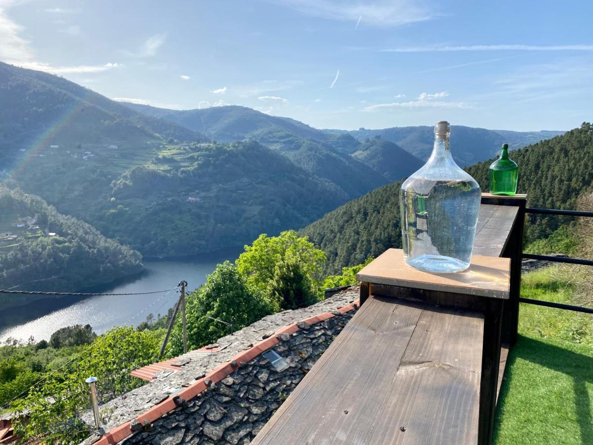 Villa Ribeira Sacra La Imperfecta Santa María Esterno foto